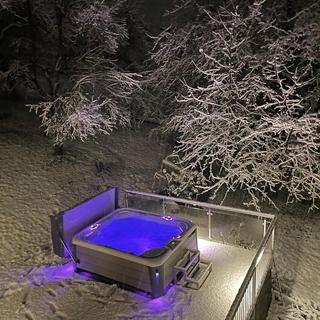 Apart Moidl Mit Privatem Pool Hart im Zillertal Exterior foto